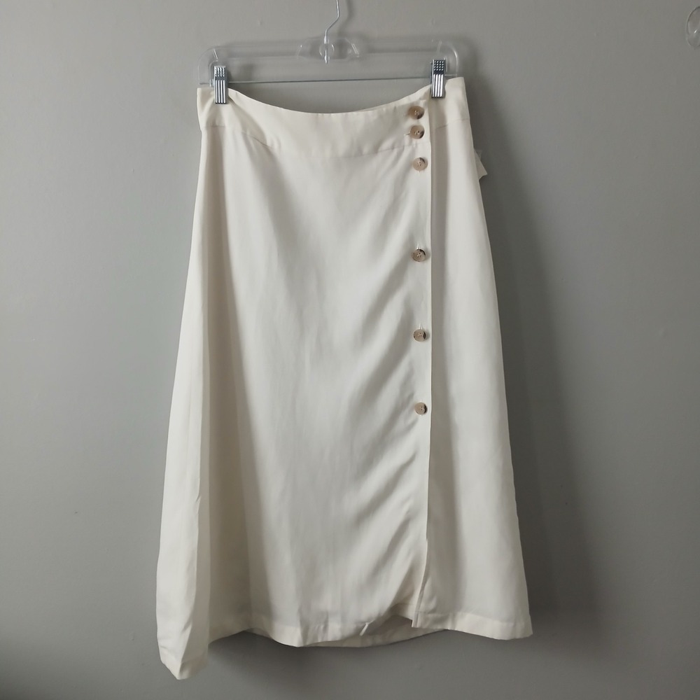 Chelsea 28 Size Medium Women's‎ Midi Skirt Beige Lined Button Down Side Slit